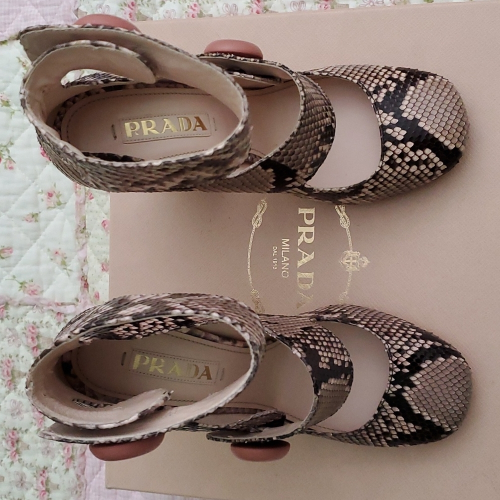 Prada python ankle strap marry jane pumps Calzature Donna Cipria button hot 37 7 - Picture 17 of 17